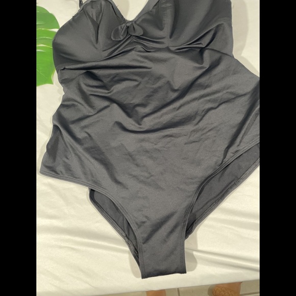 NEW Cache Coeur [ Maternity 40 C/D ] Monaco One Piece Swimsuit in Black‎ - Picture 9 of 12